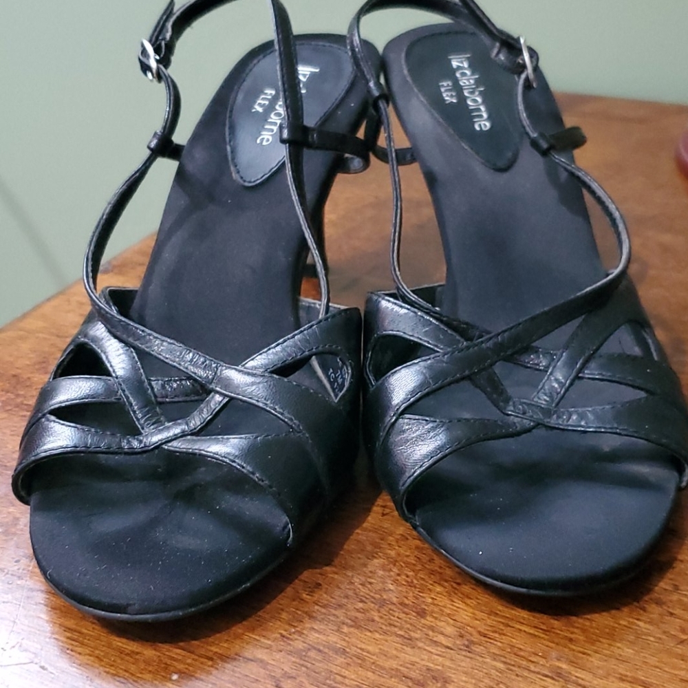 Shoes - Picture 1 of 3
